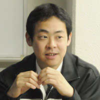 代表取締役社長　塚田 高史